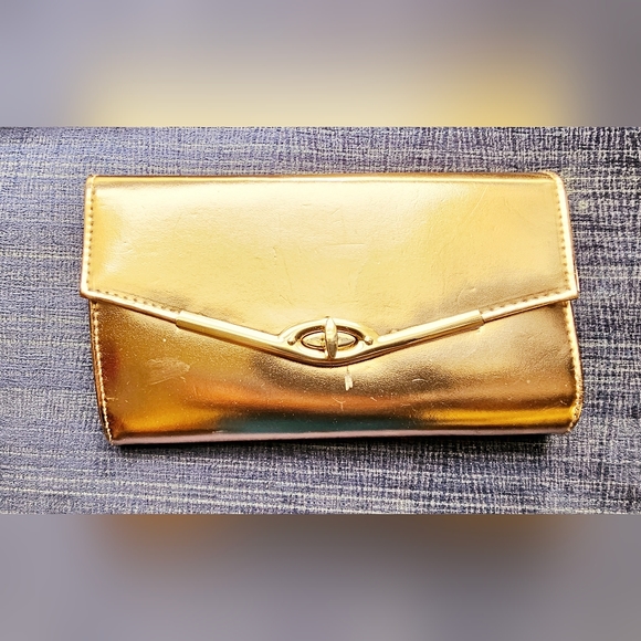 Fioni Night Rose Gold Champagne envelope clutch, formal, prom, wedding, date - Picture 2 of 9